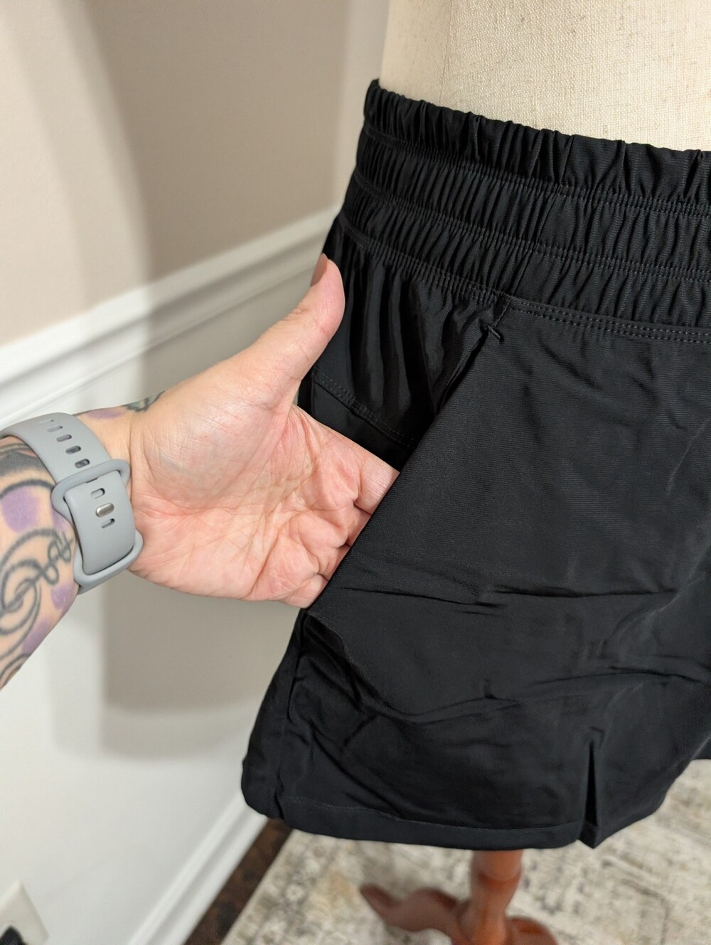 Old Navy Sleektech Skort, Size XL - Picture 4 of 8